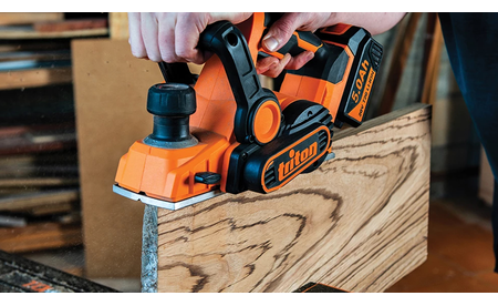 Triton Akku-Hobel mit bürstenlosem Motor 82m TS-301553 10