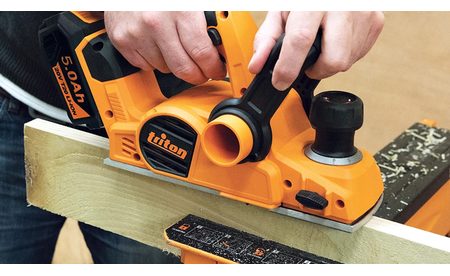 Triton Akku-Hobel mit bürstenlosem Motor 82m TS-301553 11